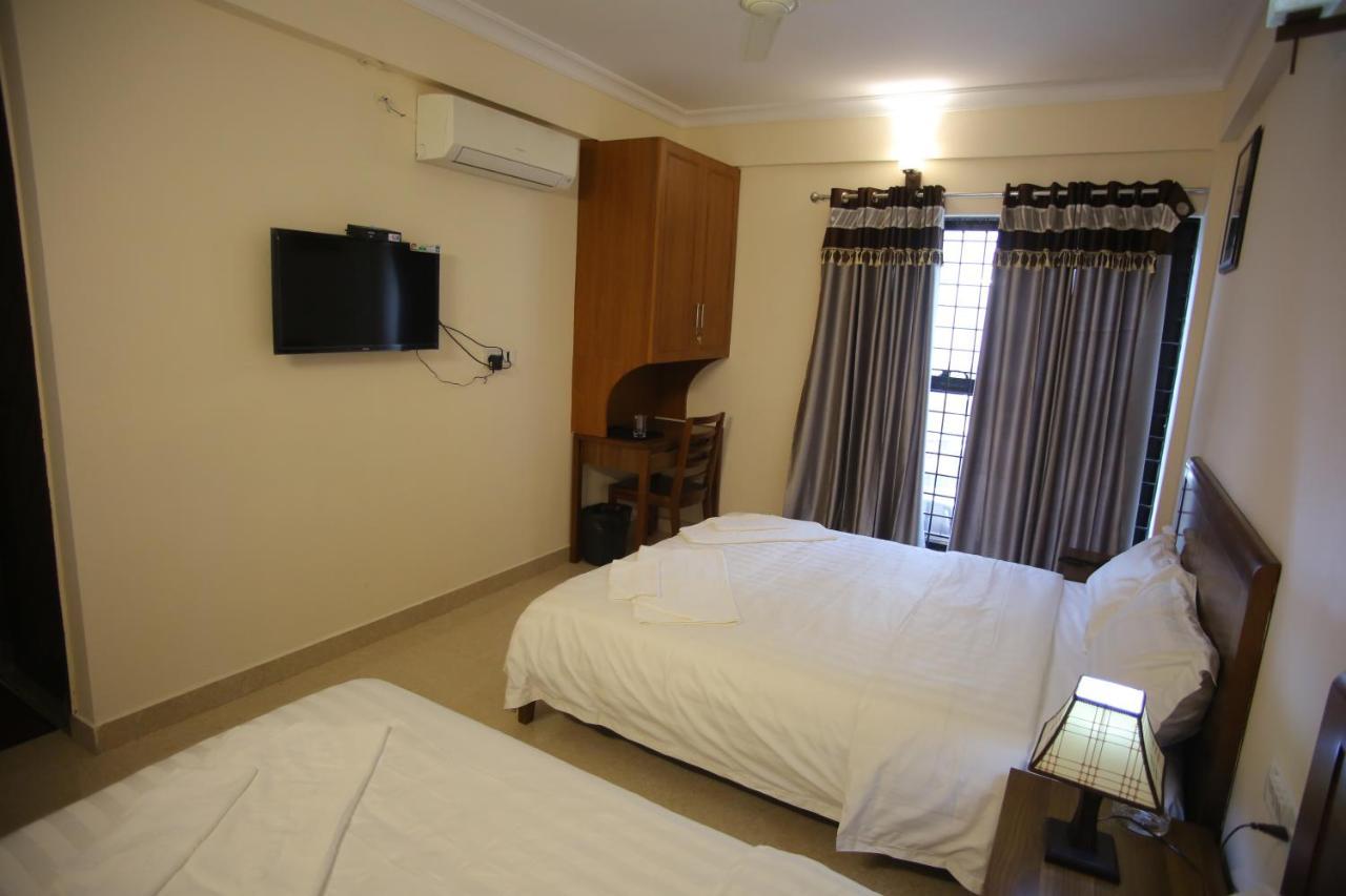 The Lounge Business Hotel Bengaluru Kültér fotó