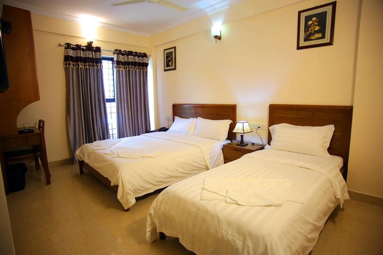 The Lounge Business Hotel Bengaluru Kültér fotó